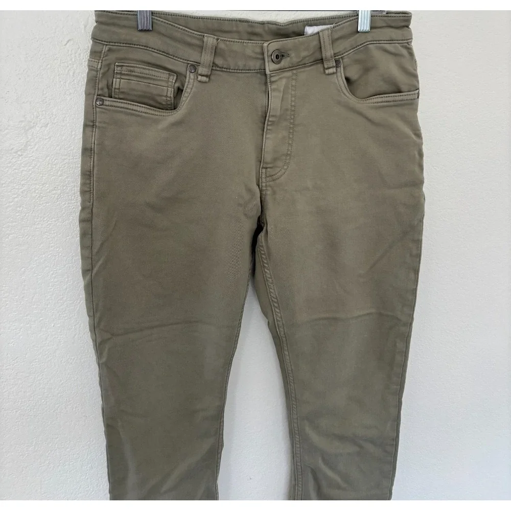 Tpj Slim Jeans 33x28 Beige Stretch Denim Normcore Casual minimalist Denkhaki